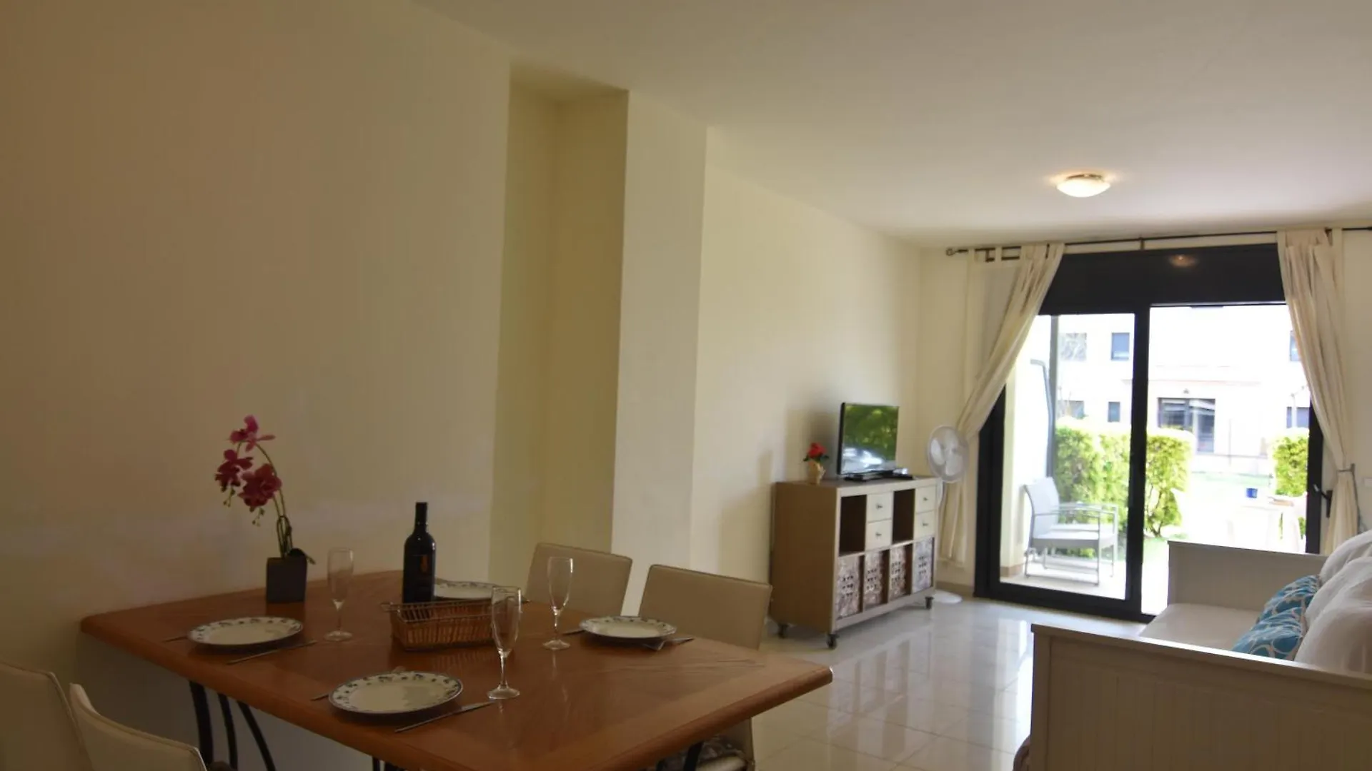 Rnet -Mileni Bajo II Roses Costa Brava Apartment Spain